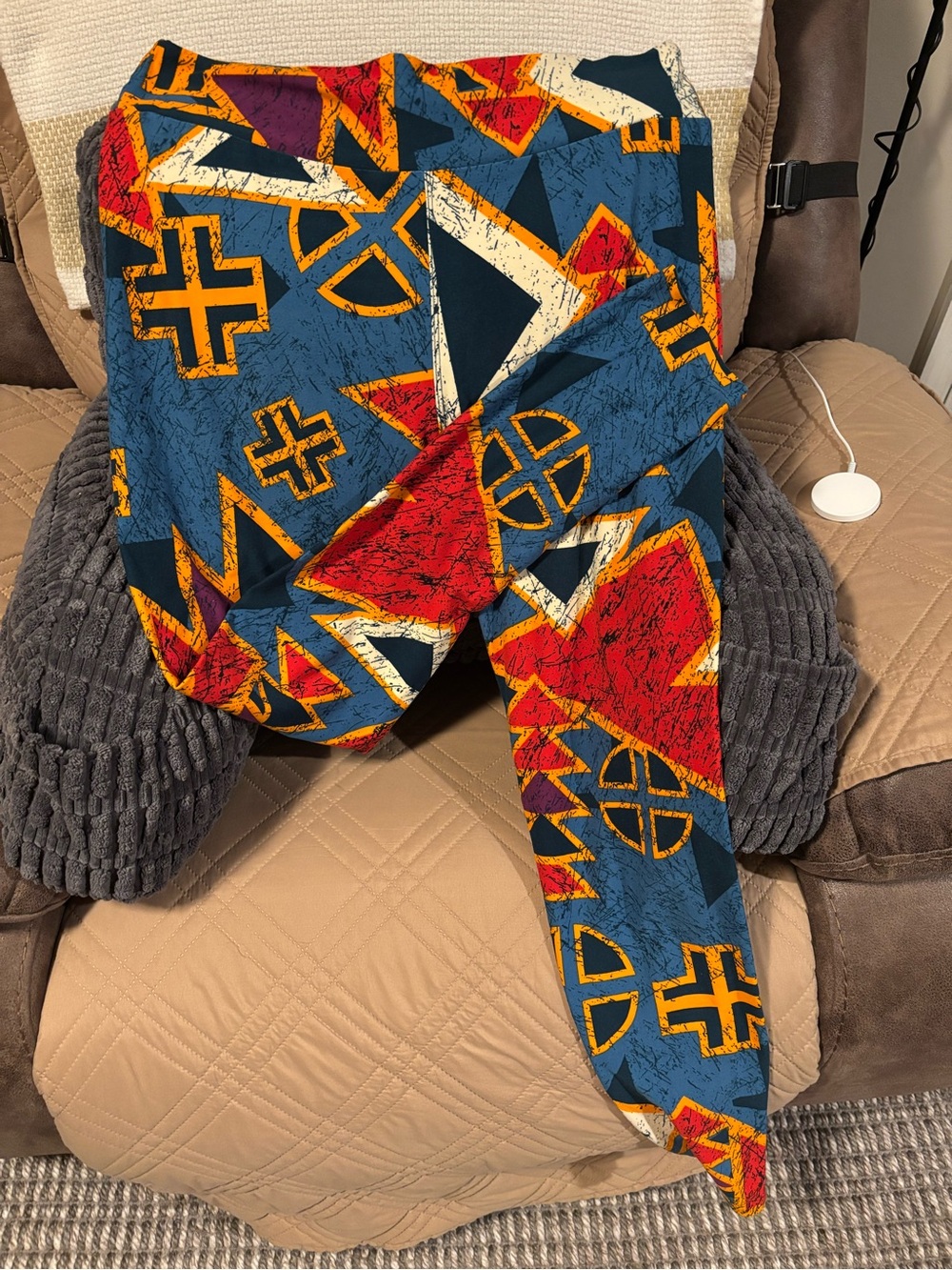 LuLaRoe Leggings Size TC LIKE NEW!!!